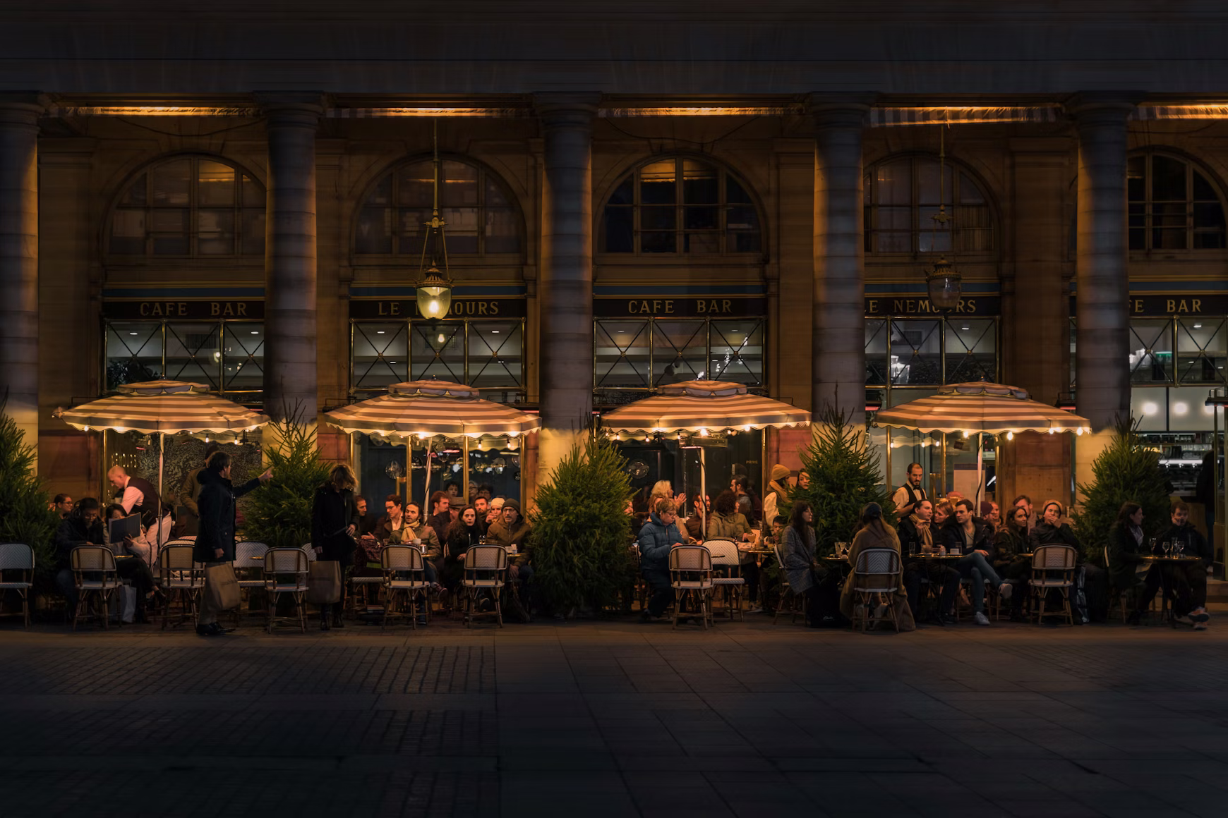 Restaurant seating area